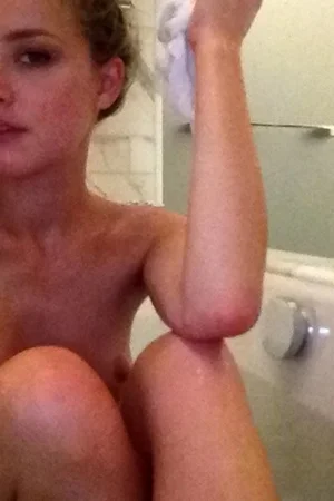 62 - Эмбер Херд голая