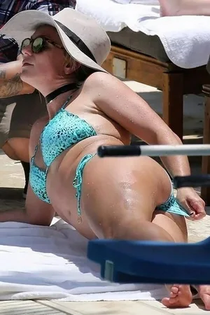 33 - Бритни Спирс голая