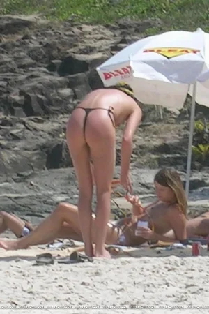 62 - Шарлиз Терон голая