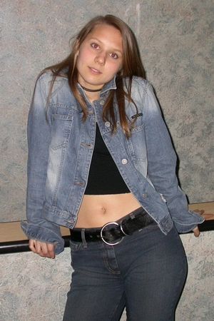 Молодая кокетка с шикарной попой