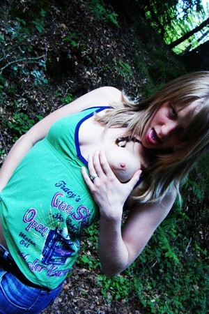 Фото 31 - Девушка с большими сиськами пышной жопой и пухлой писькой