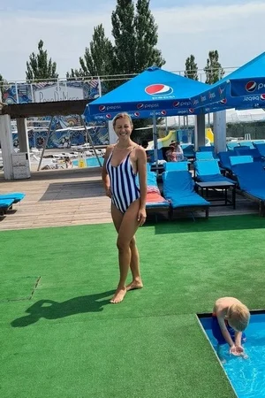 Фото 04 - За измену потаскухи-жены муж выложил ее интимные фото